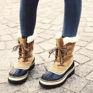 Sorel Two-Tone Brown and Black Duck Boots with Faux Fur Collar